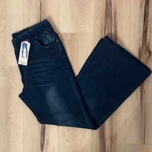 Stretch denim flare legs